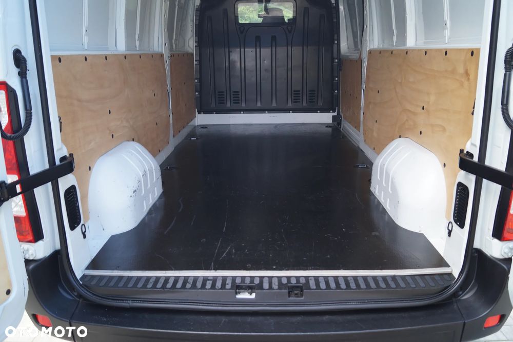 Renault Master - 18