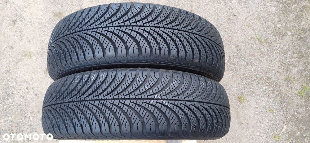 165/70R14 GOODYEAR , dwie używane opony wielosezonowe. - 1