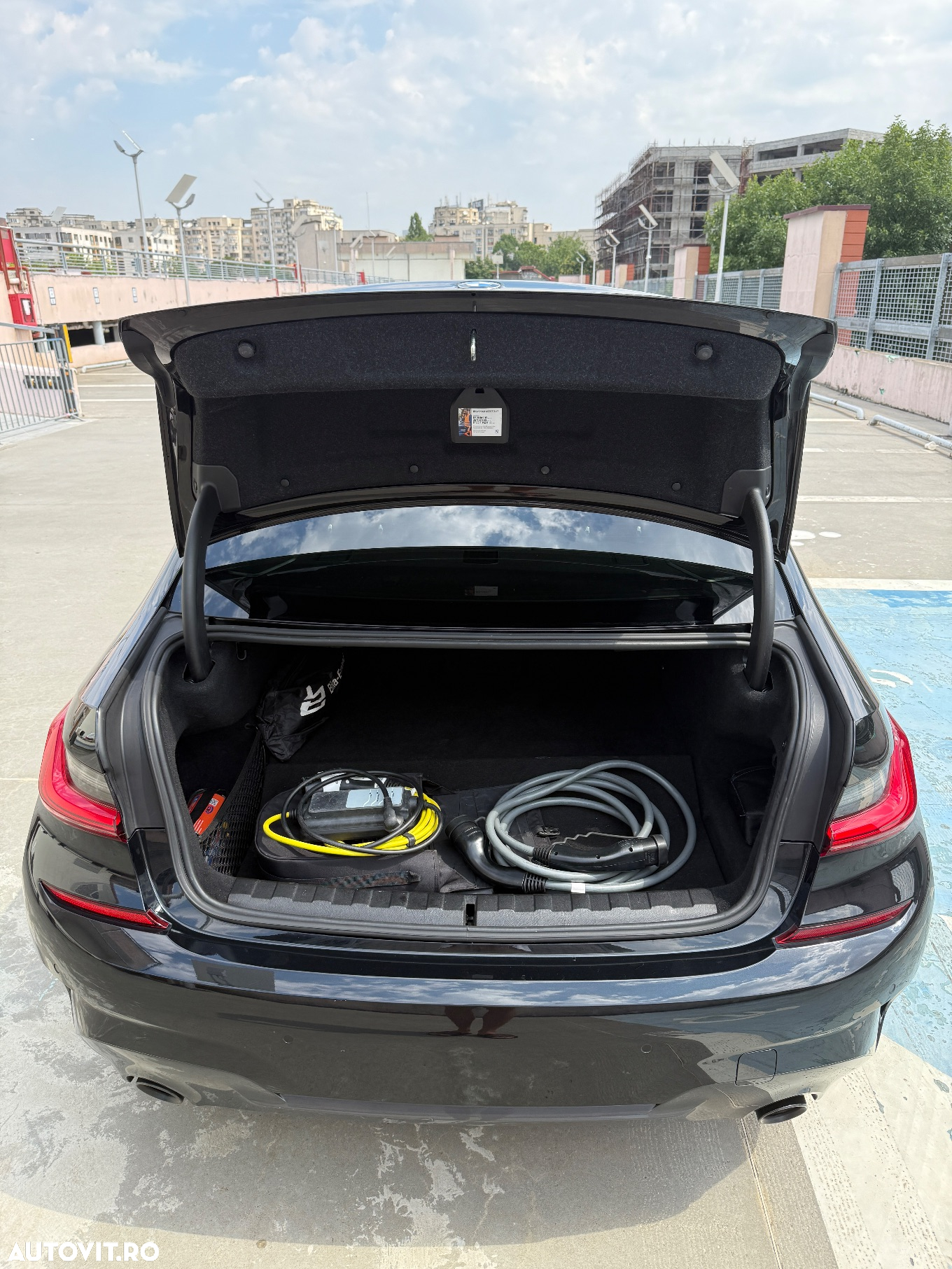 BMW Seria 3 330e xDrive Aut. M Sport - 9