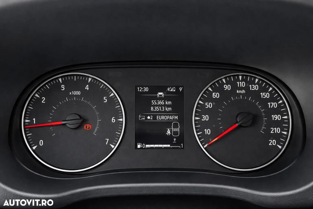 Dacia Logan TCe 90 Essential - 2