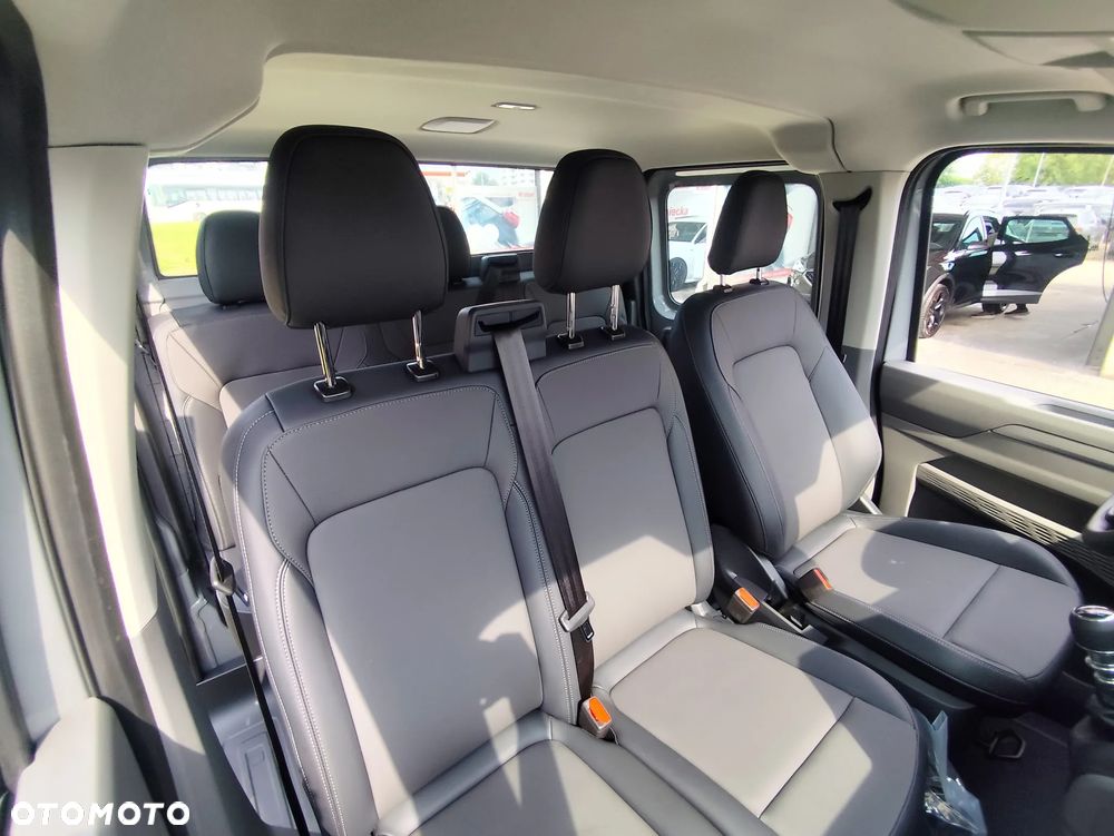 Volkswagen Transporter - 19