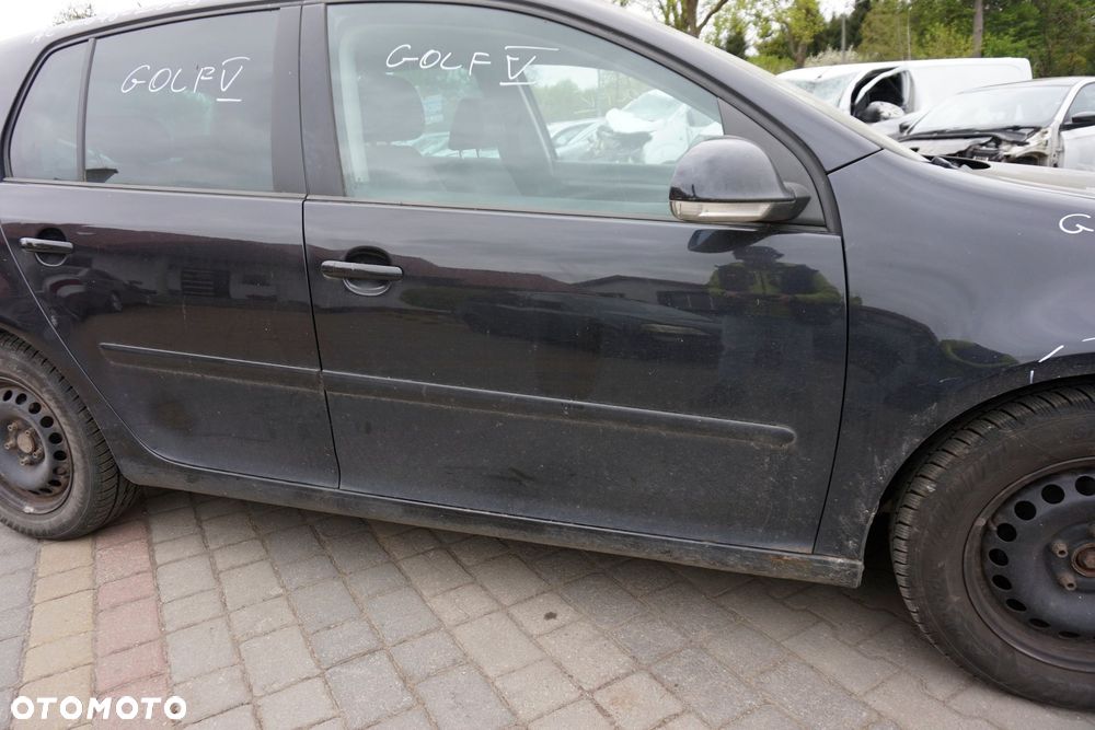 DRZWI PRZEDNIE PRAWE GOLF V 5D HB LC9Z  CZARNY VOLKSWAGEN 2003-2009 - 4