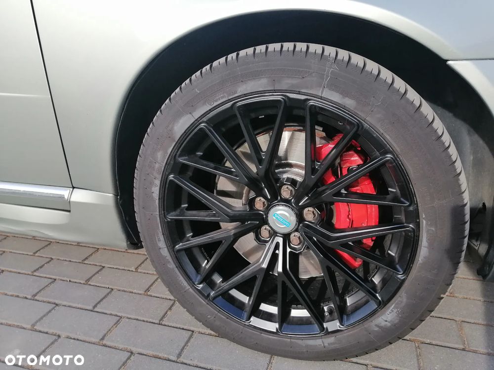 Volvo S80 4.4 V8 AWD R-Design Momentum - 3