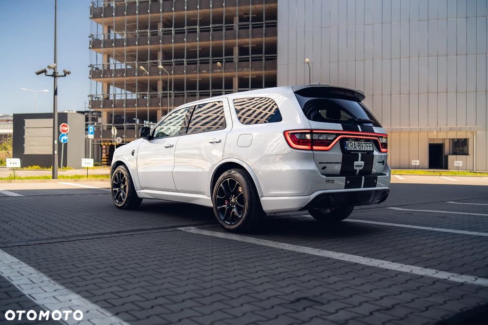 Dodge Durango 6.4 SRT - 21