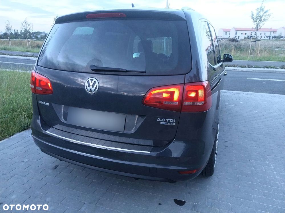 Volkswagen Sharan 2.0 TDI Highline - 11