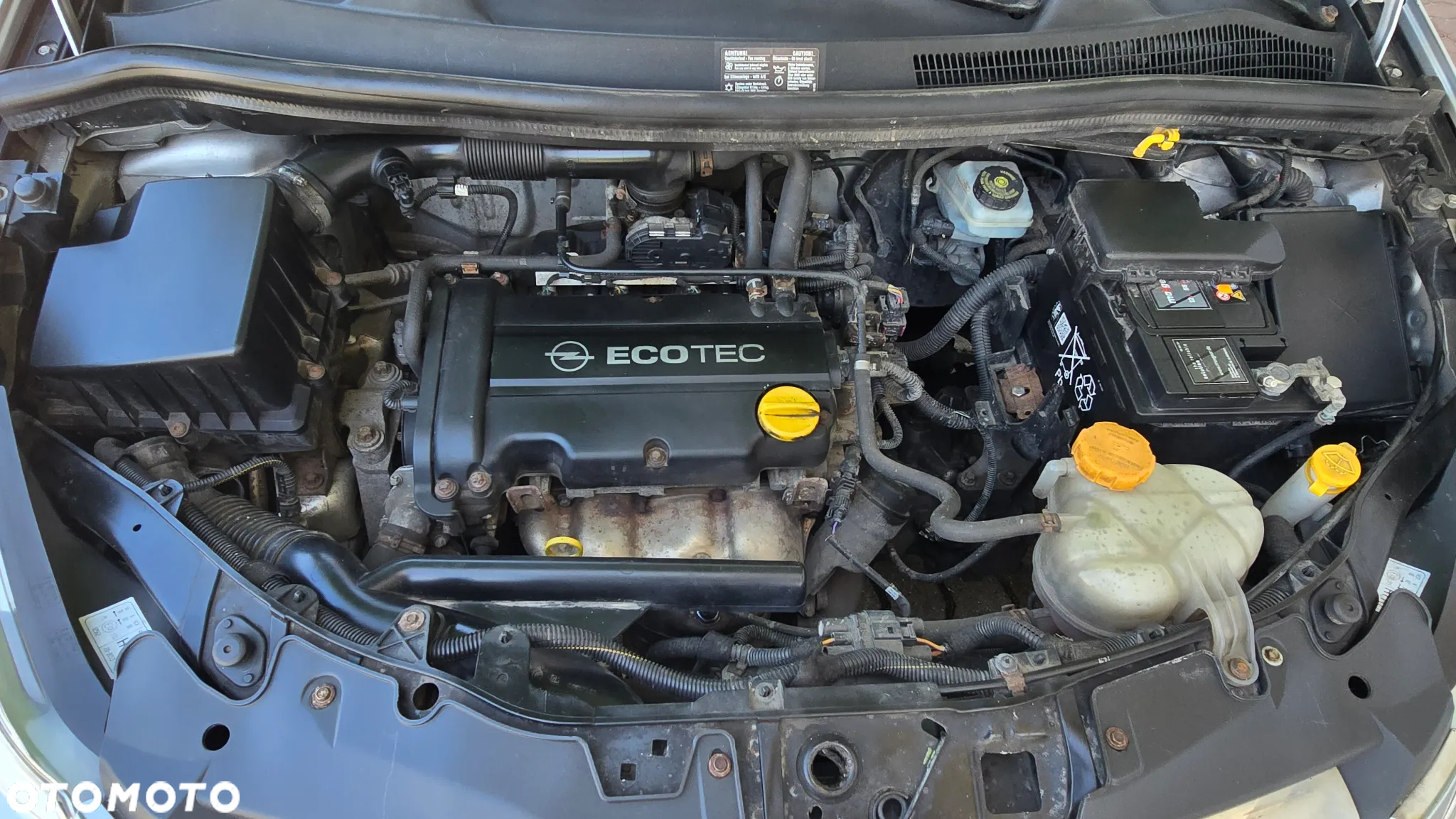 Opel Corsa 1.2 16V Cosmo - 26