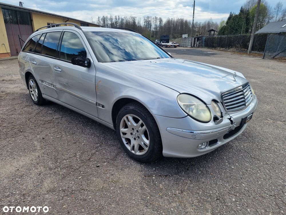 Mercedes-Benz Klasa E 320 T 4Matic Elegance - 3