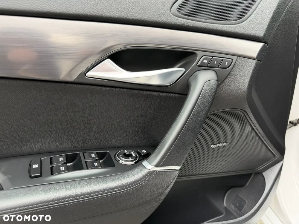 Hyundai i40 Kombi blue 1.7 CRDi DCT Premium - 23