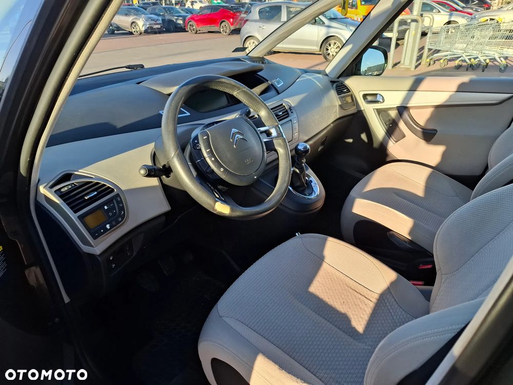 Citroën C4 Picasso 1.6 HDi Selection - 6