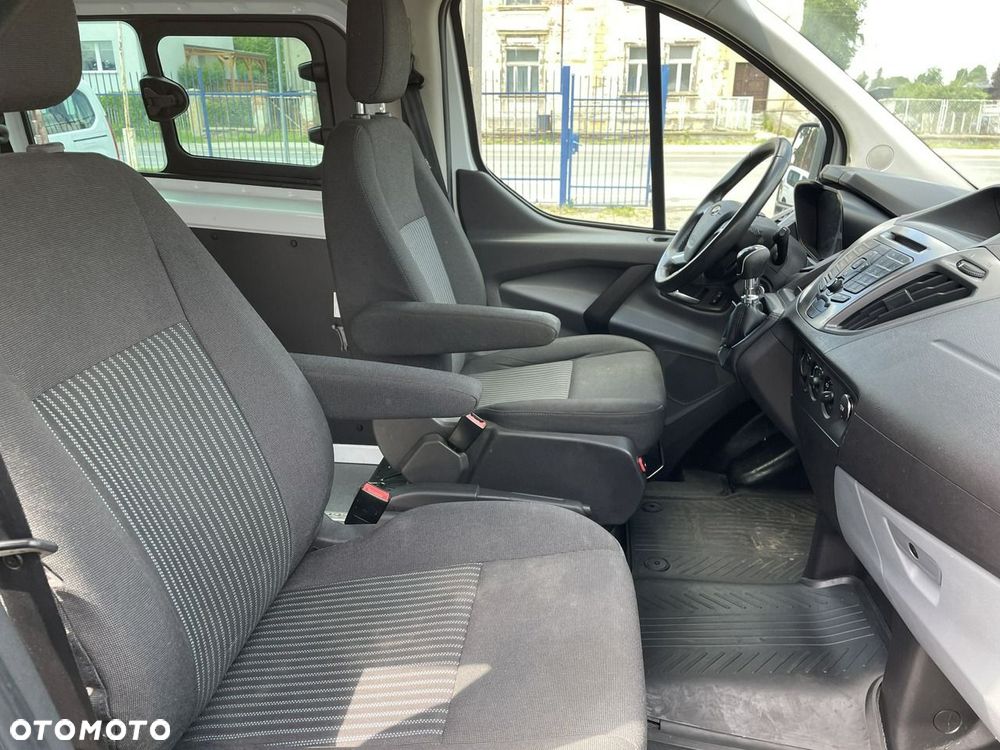 Ford Transit Custom 300 L1H1 VA Titanium - 27