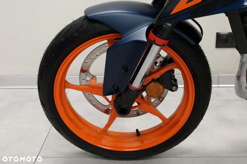 KTM Duke 125 - 33