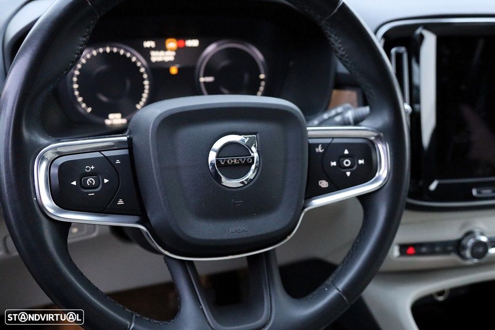 Volvo XC 40 1.5 T5 PHEV Plus Dark - 16