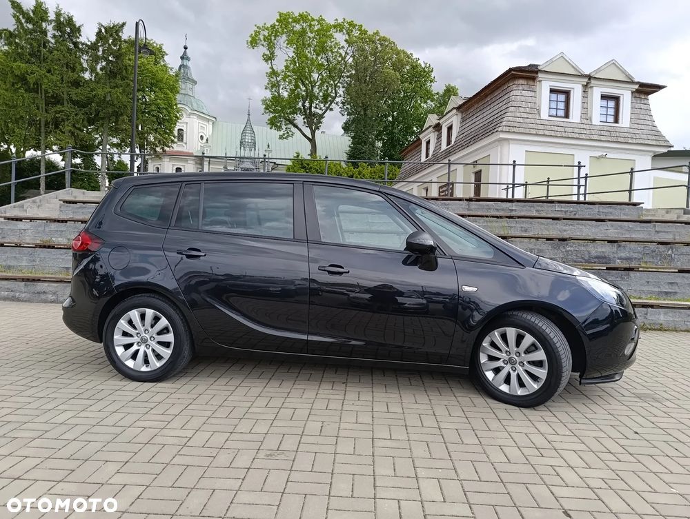Opel Zafira - 18