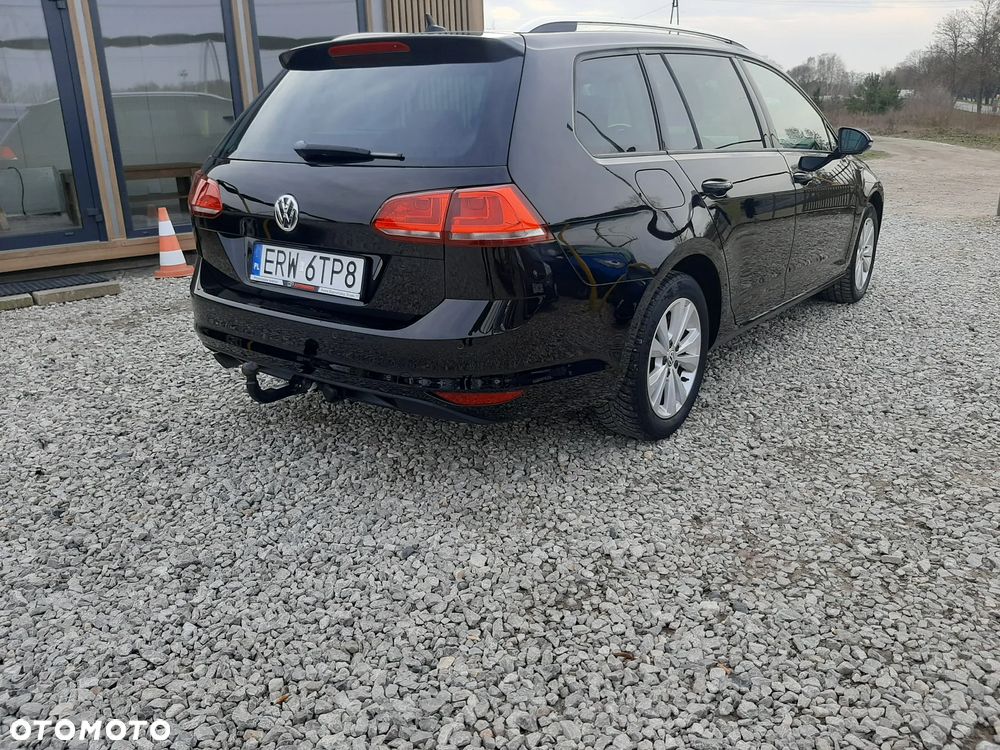 Volkswagen Golf 1.6 TDI BlueMotion Comfortline - 3