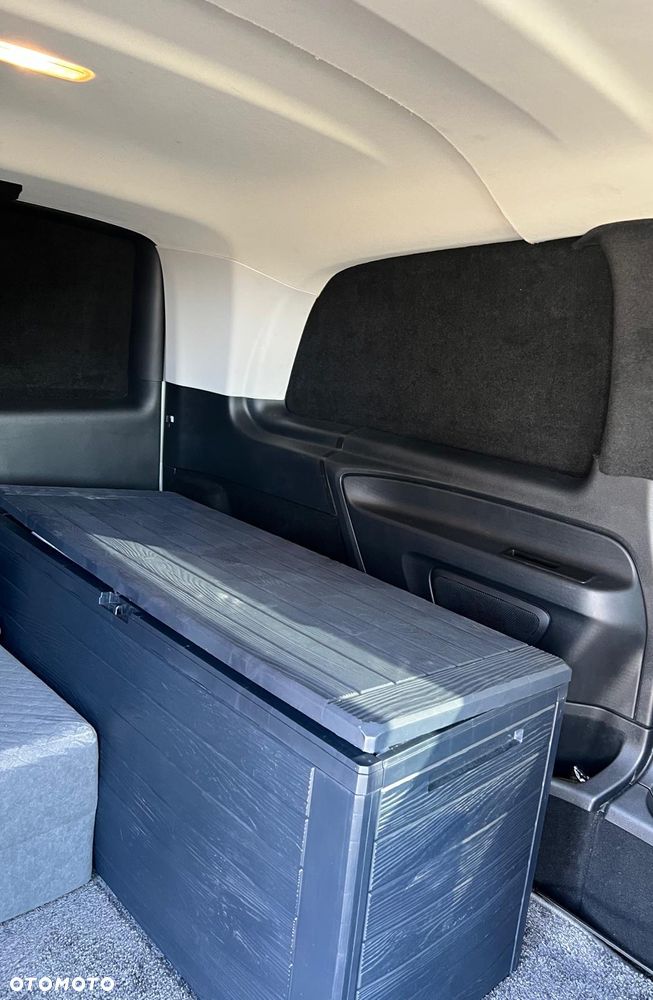 Mercedes-Benz Vito - 22