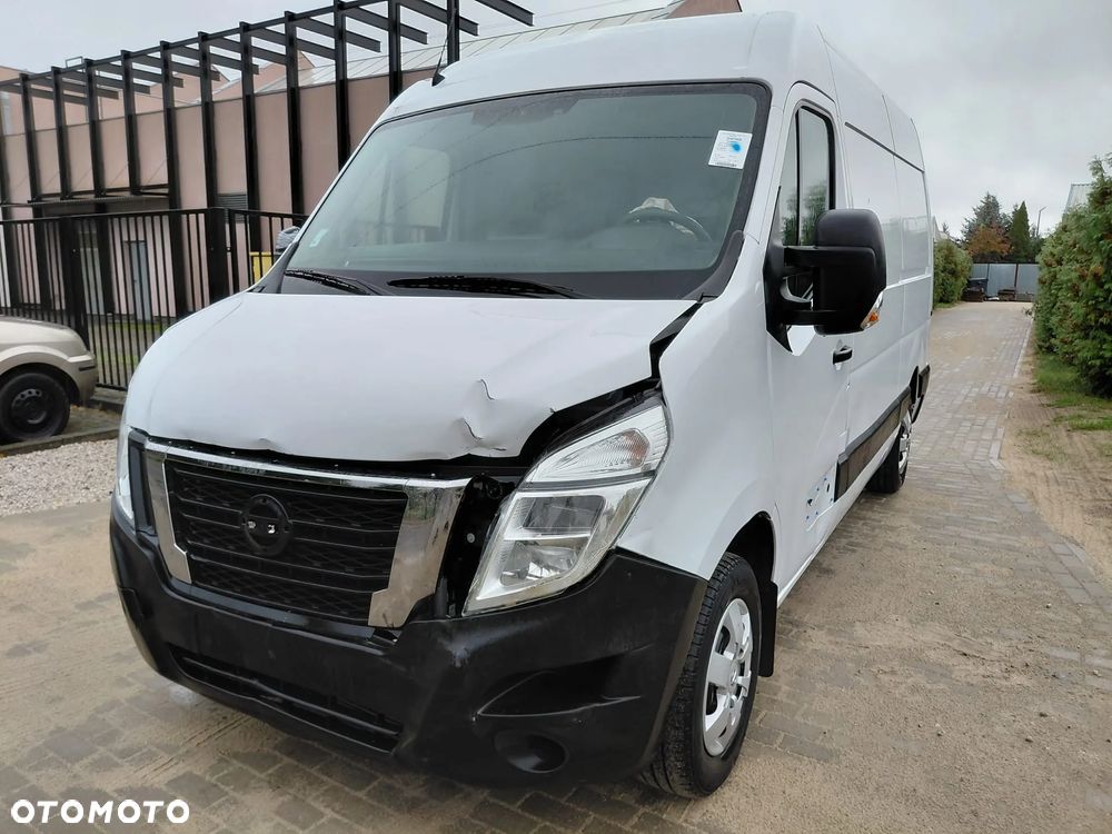 Nissan Interstar - 5