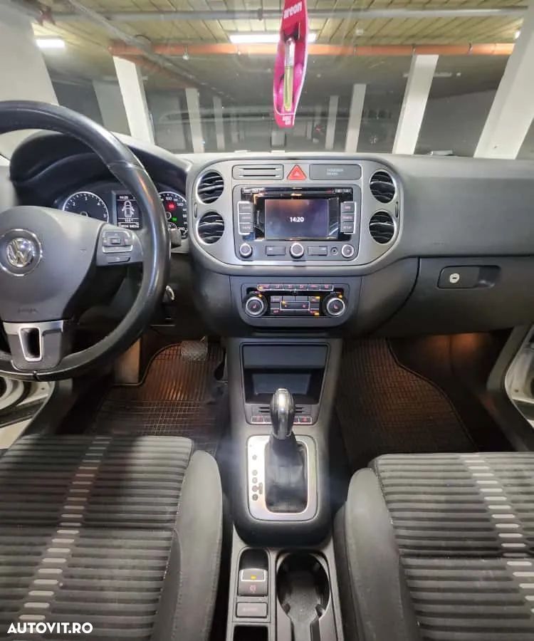 Volkswagen Tiguan - 10