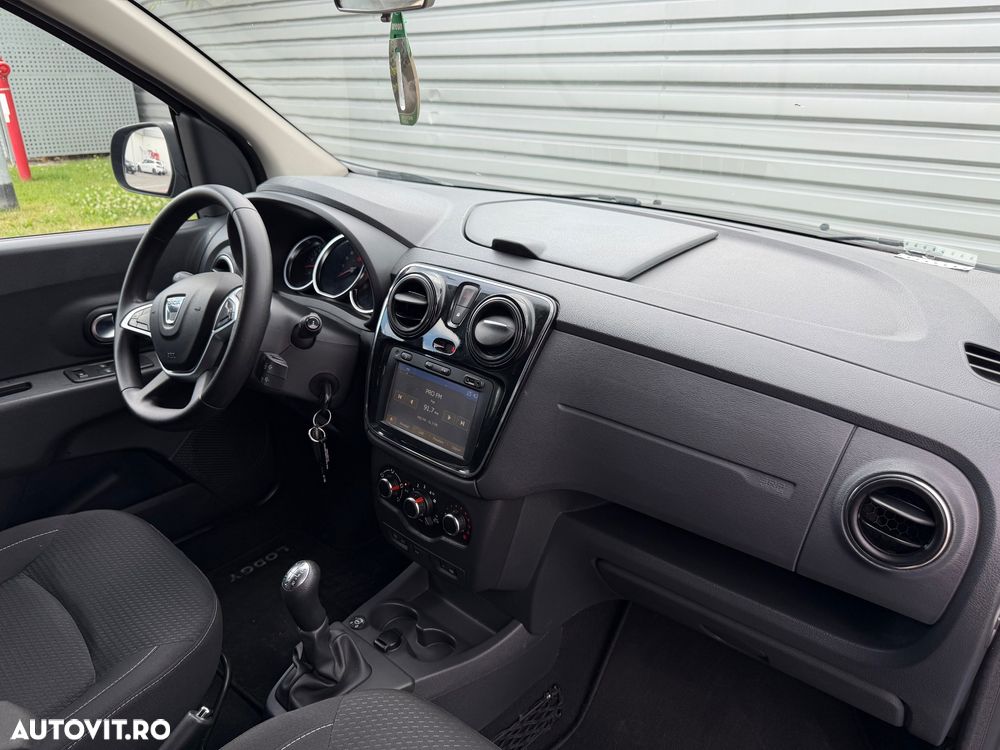 Dacia Lodgy 1.6 102 CP Laureate - 8