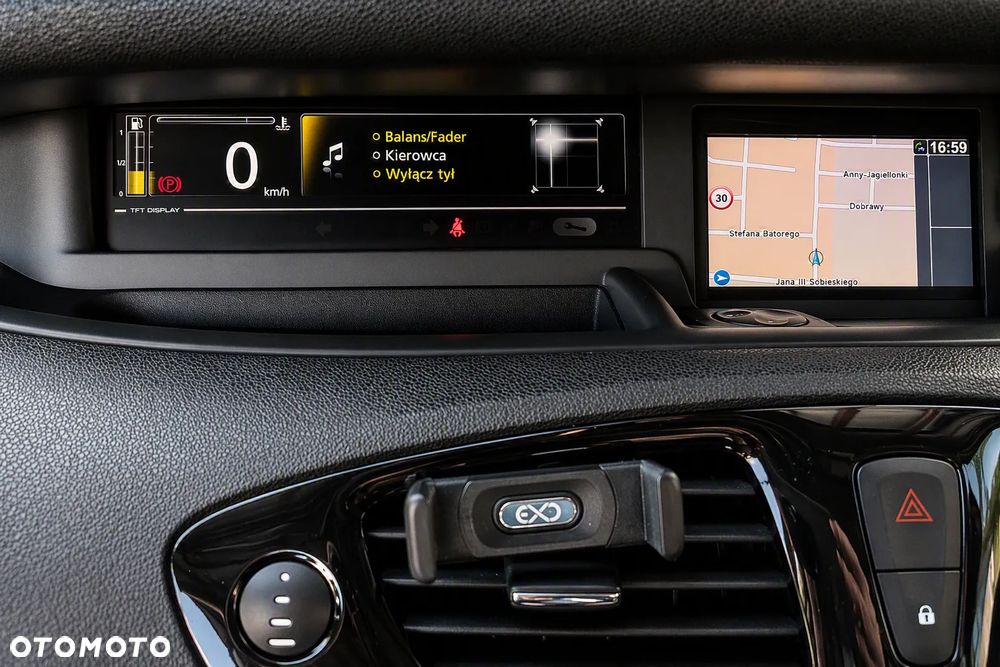 Renault Grand Scenic - 10