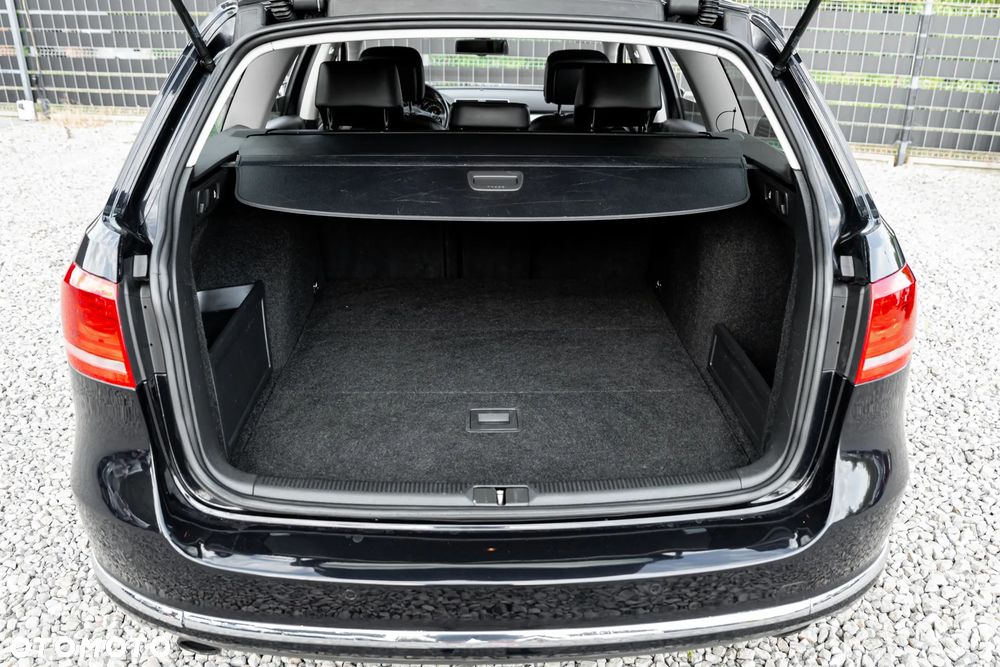Volkswagen Passat 3.6 V6 4Mot Highline DSG - 23