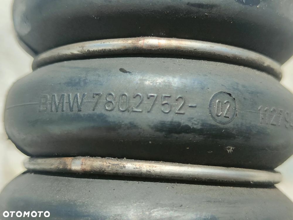 BMW E81 E87 E82 2.0d N47 Wąż przewód powietrza 7802752 - 3