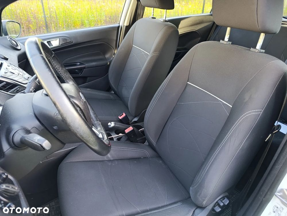 Ford Fiesta - 7