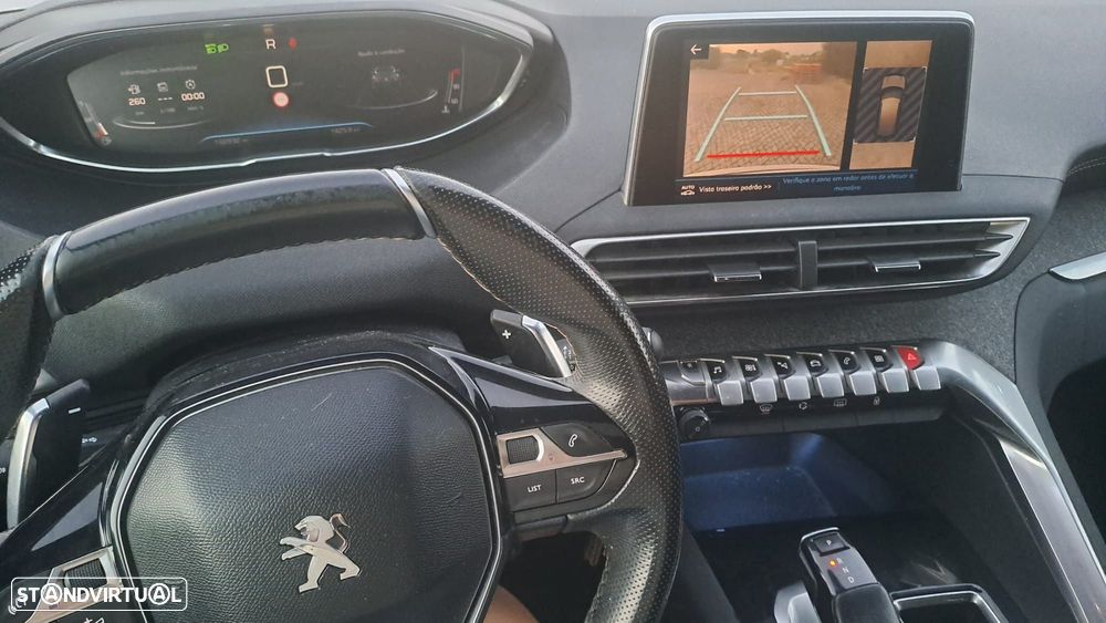 Peugeot 3008 1.5 BlueHDi GT Line J19 EAT8 - 11