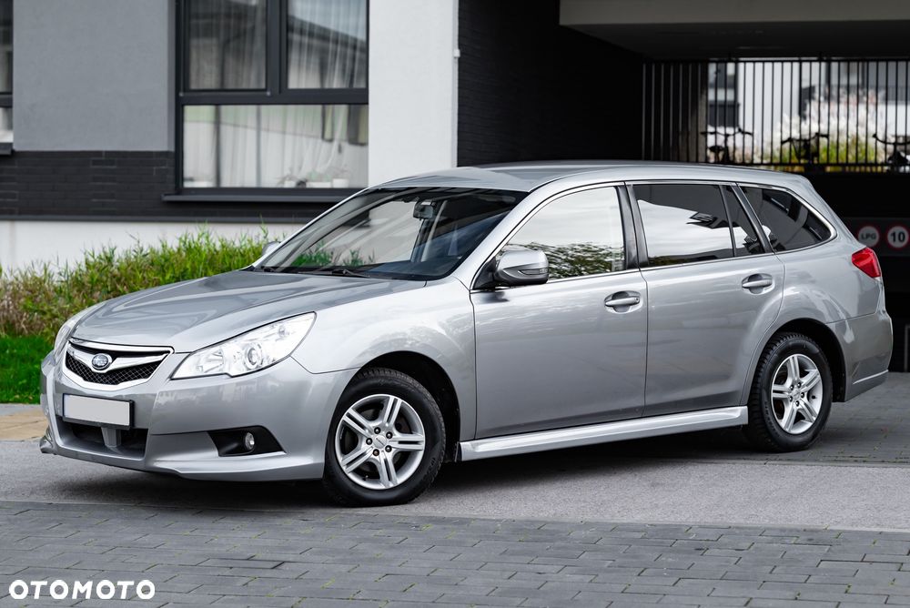 Subaru Legacy 2.0i Trend - 3