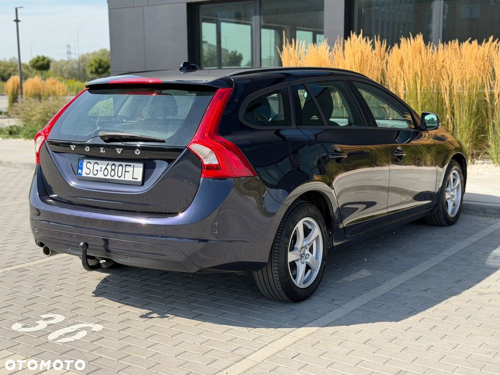 Volvo V60 D2 Drive-E Kinetic - 9
