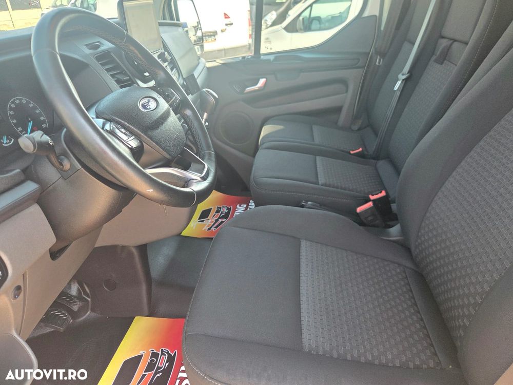 Ford Transit Custom L2H1 - 24
