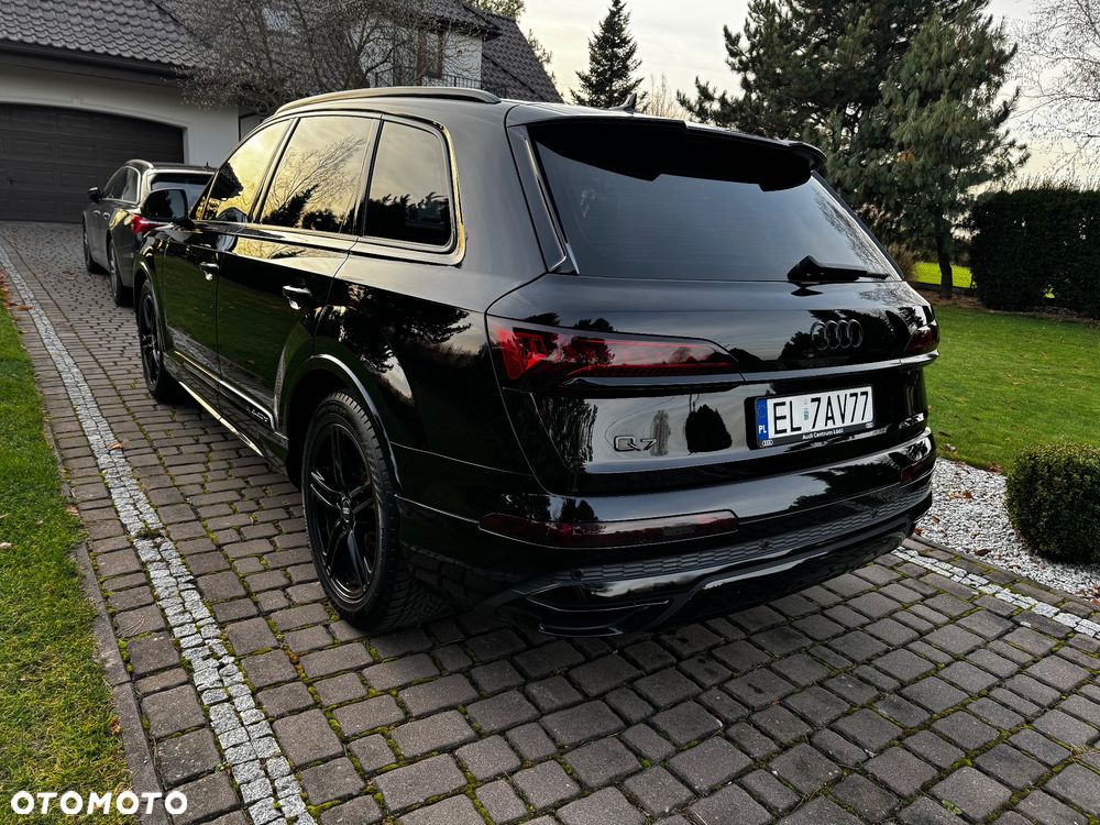 Audi Q7 - 6