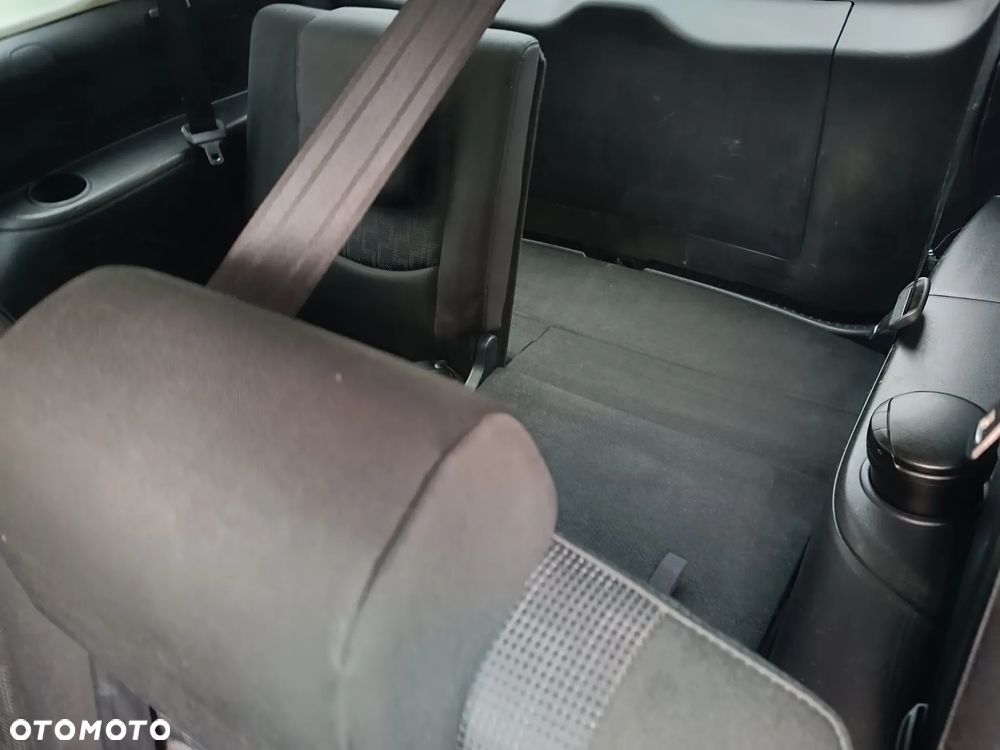 Mazda 5 2.0 CD DPF Comfort - 14