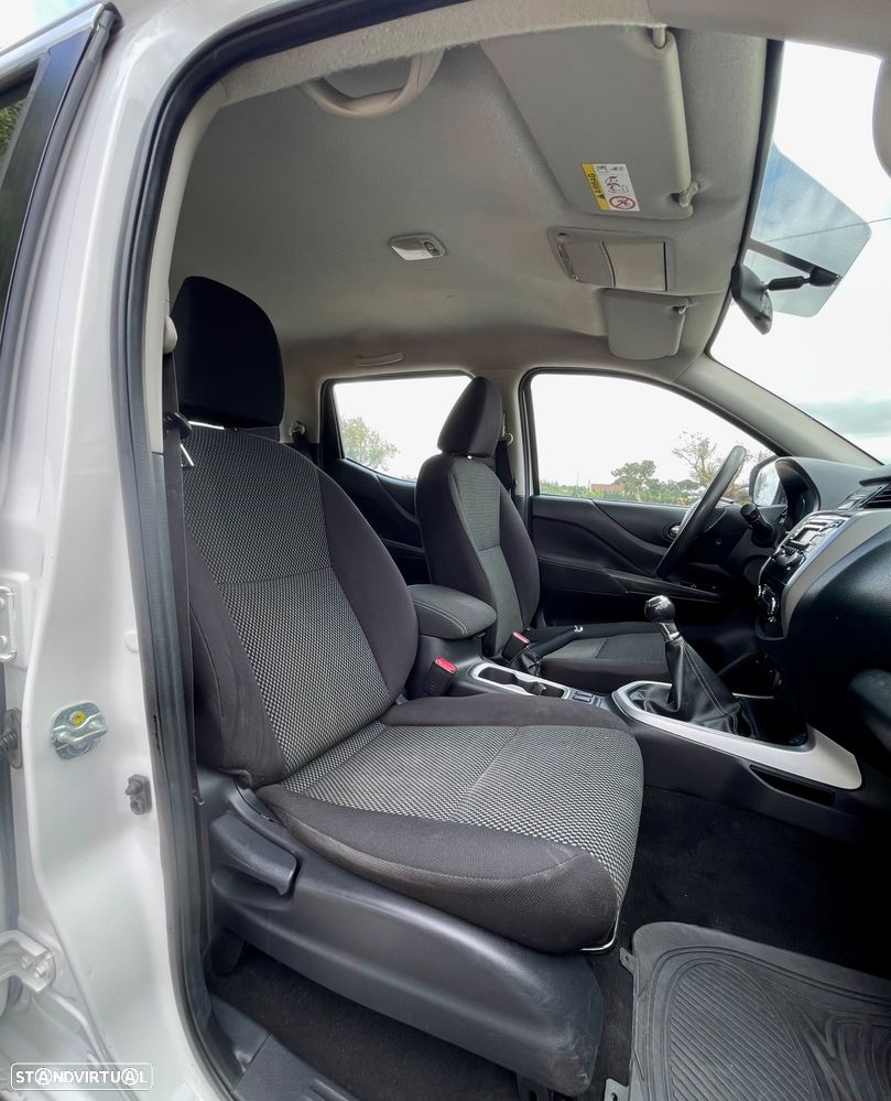 Nissan Navara 2.3 dCi CD 4WD N-Connecta - 13