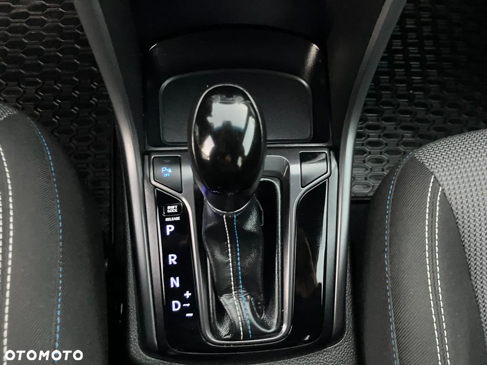 Hyundai i30 1.6 GDI BlueDrive Premium DCT - 29