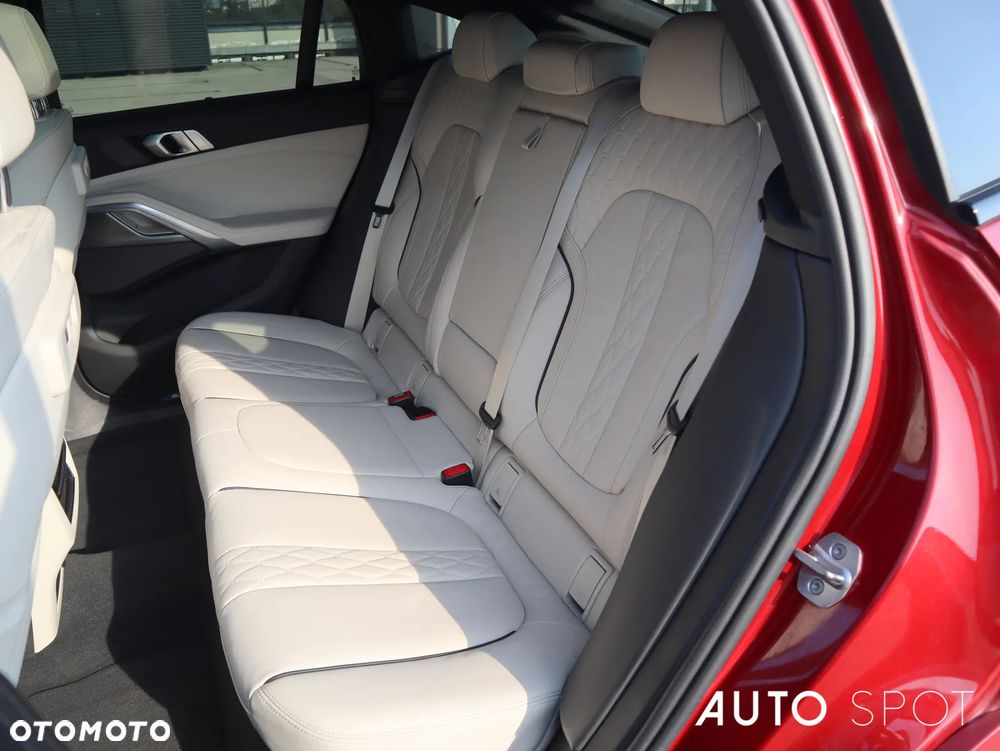 BMW X6 xDrive40d - 38