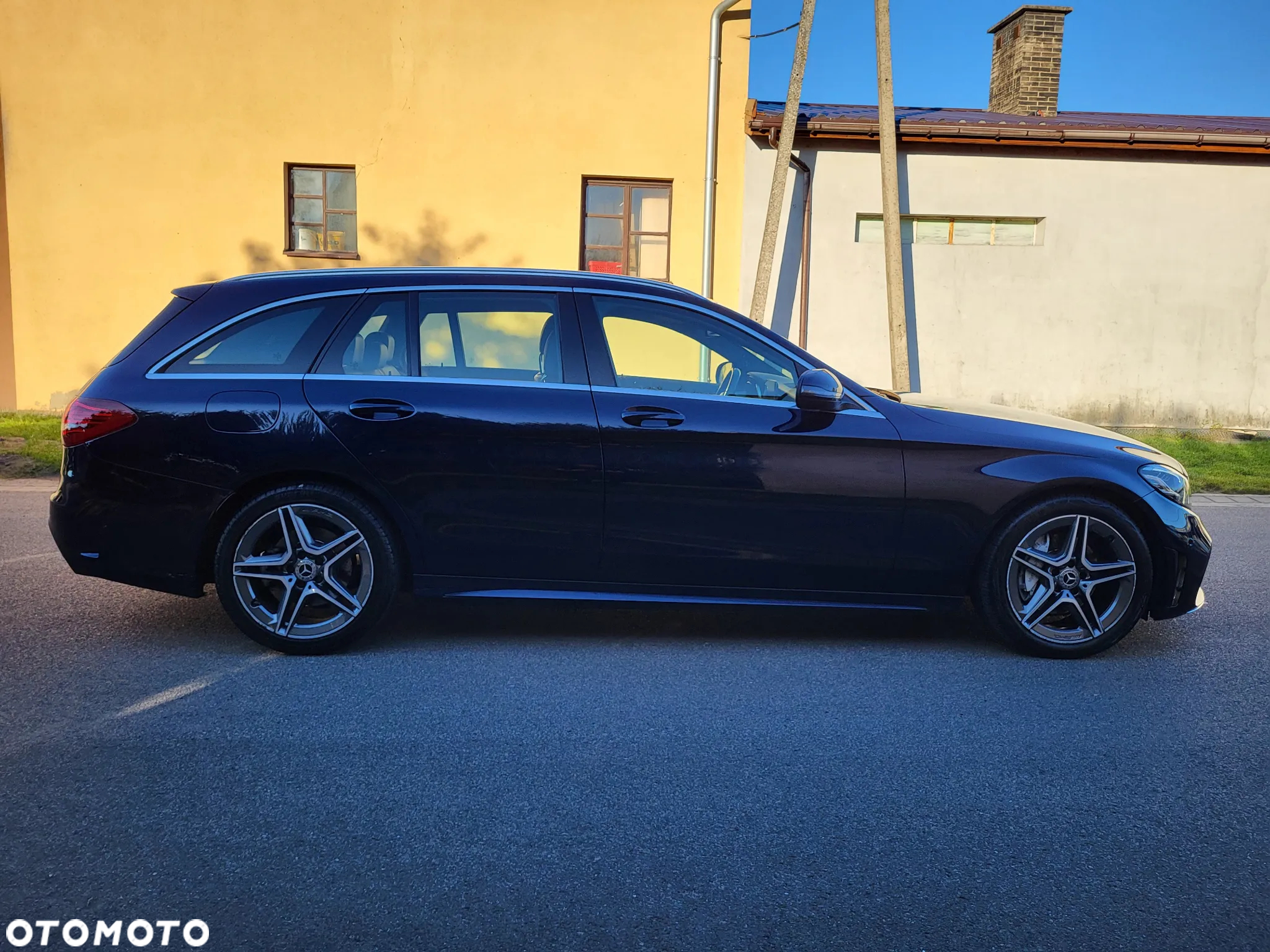 Mercedes-Benz Klasa C 220 d 9G-TRONIC AMG Line - 3