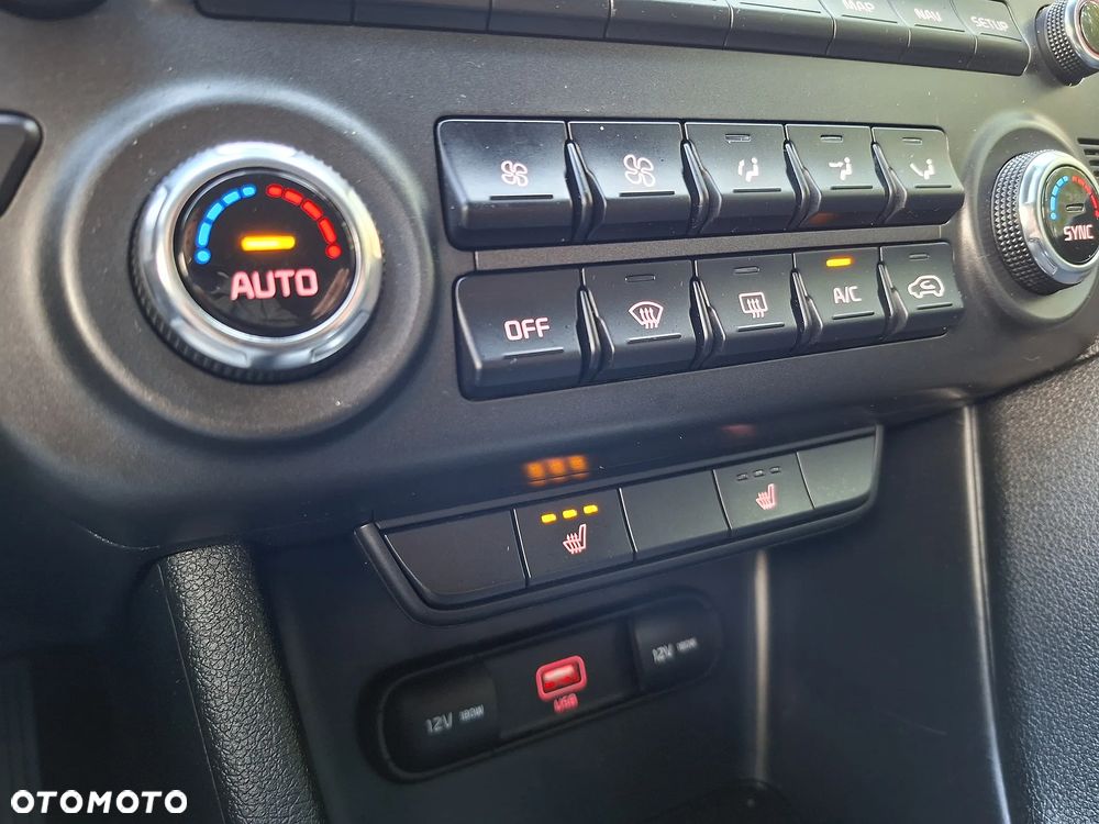 Kia Sportage - 13