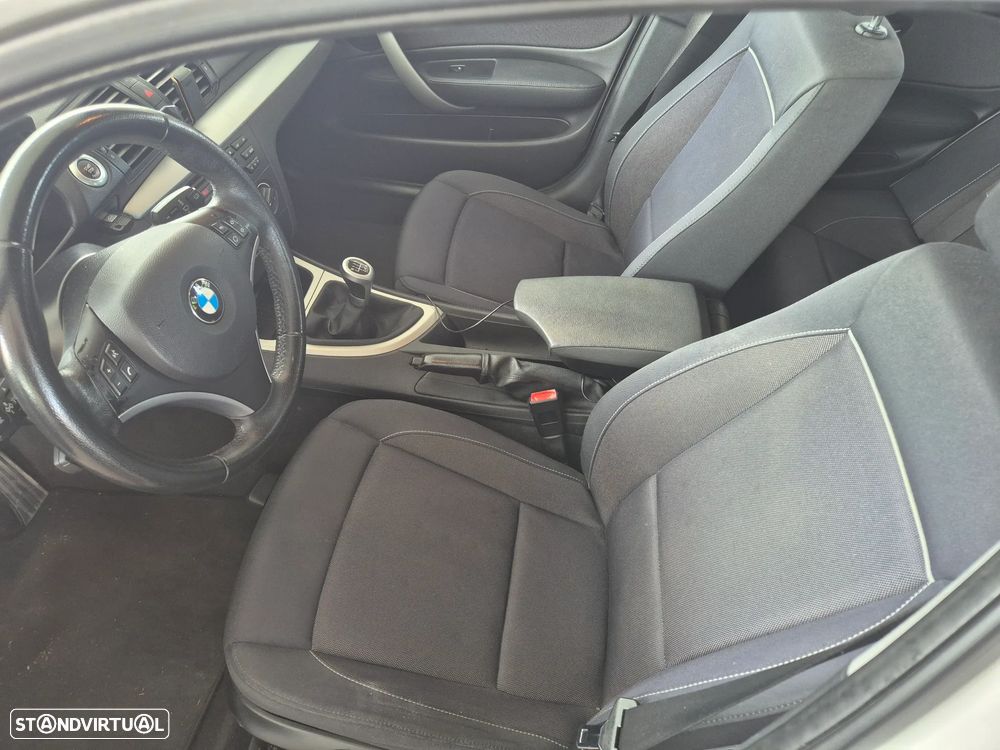 BMW 116 d - 12