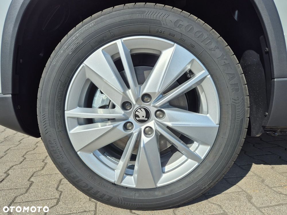 Skoda Karoq 1.5 TSI ACT Edition 130 DSG - 9