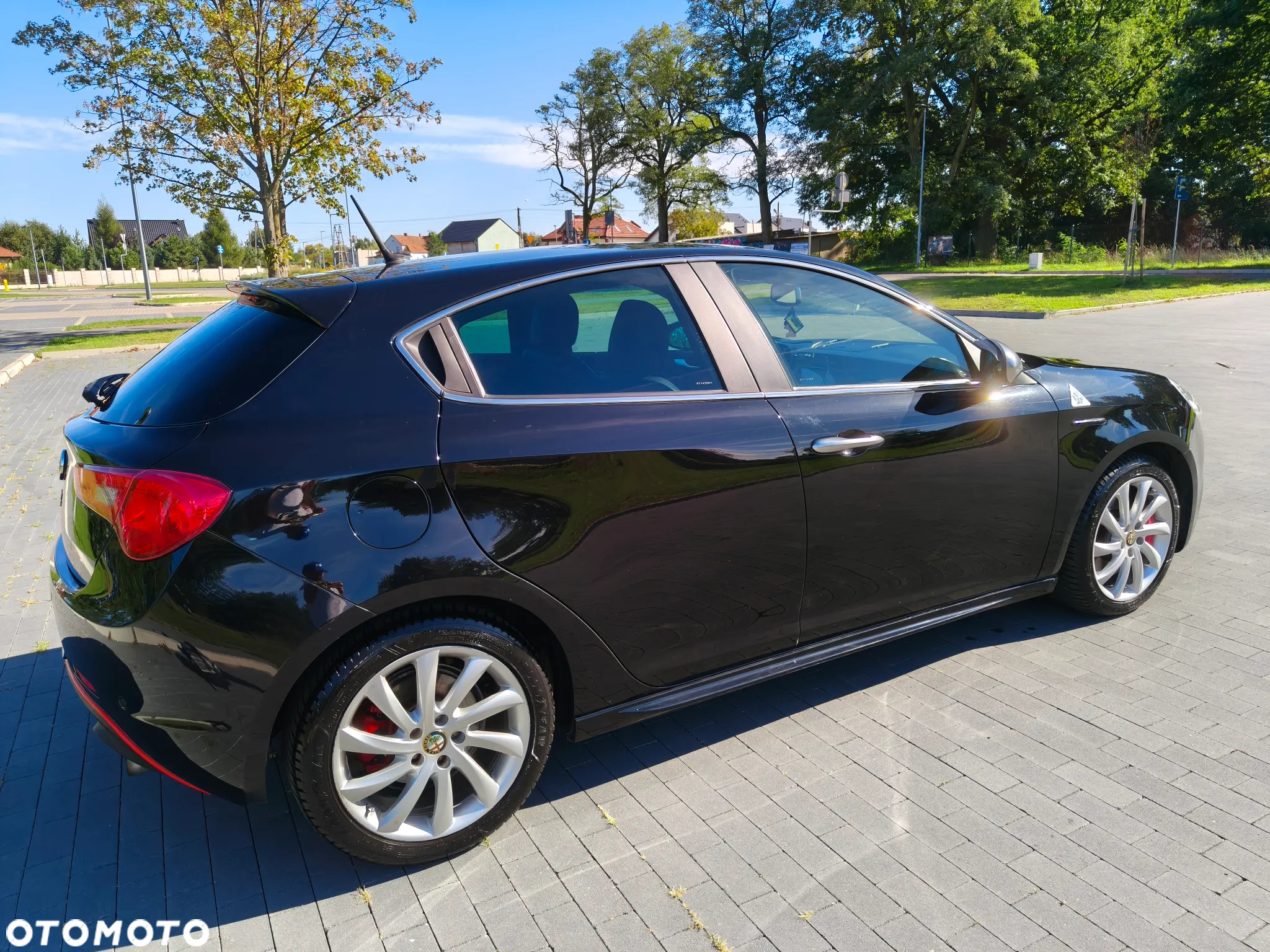 Alfa Romeo Giulietta 1750 TBi Quadrifoglio Verde - 3