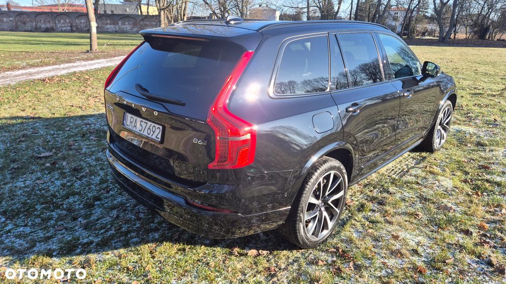 Volvo XC 90 - 8