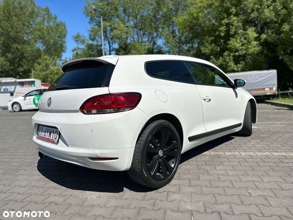 Volkswagen Scirocco - 8
