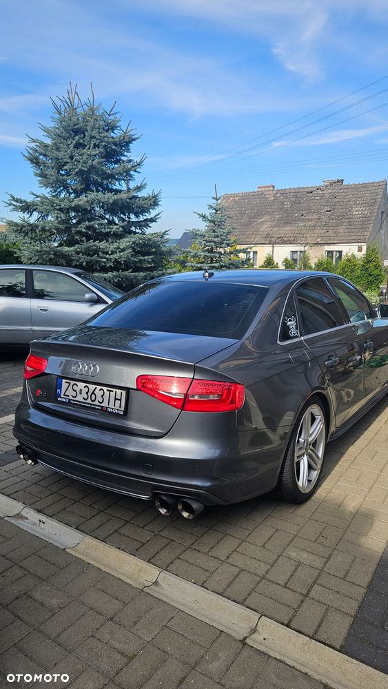 Audi S4 Limousine - 15