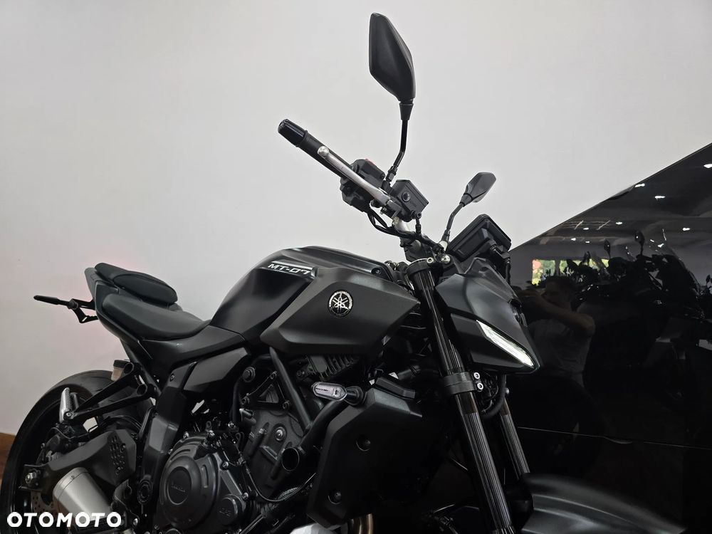 Yamaha MT - 26