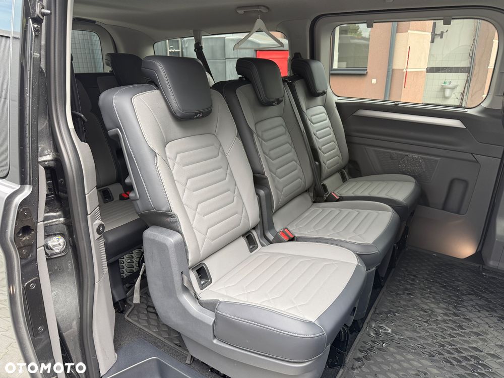 Volkswagen Caravelle - 15