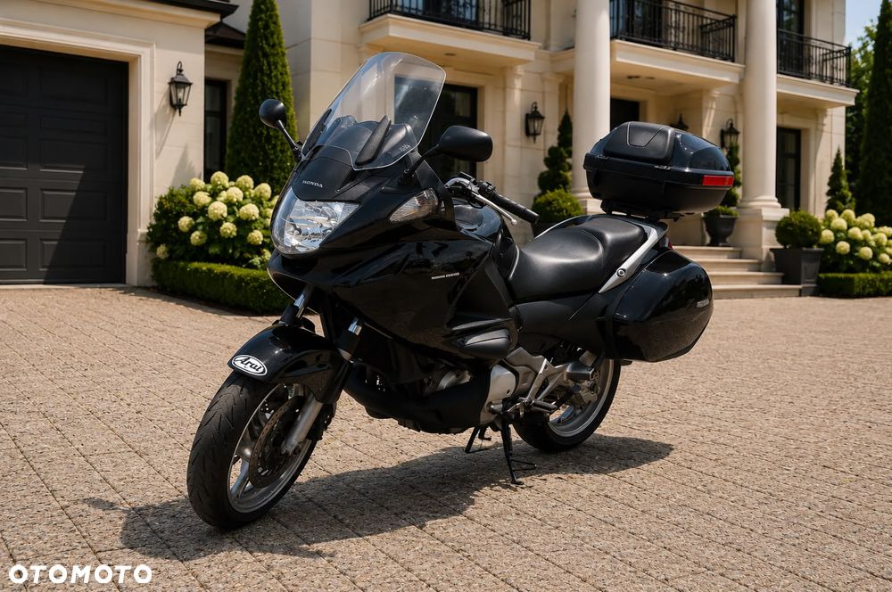 Honda NTV - 3