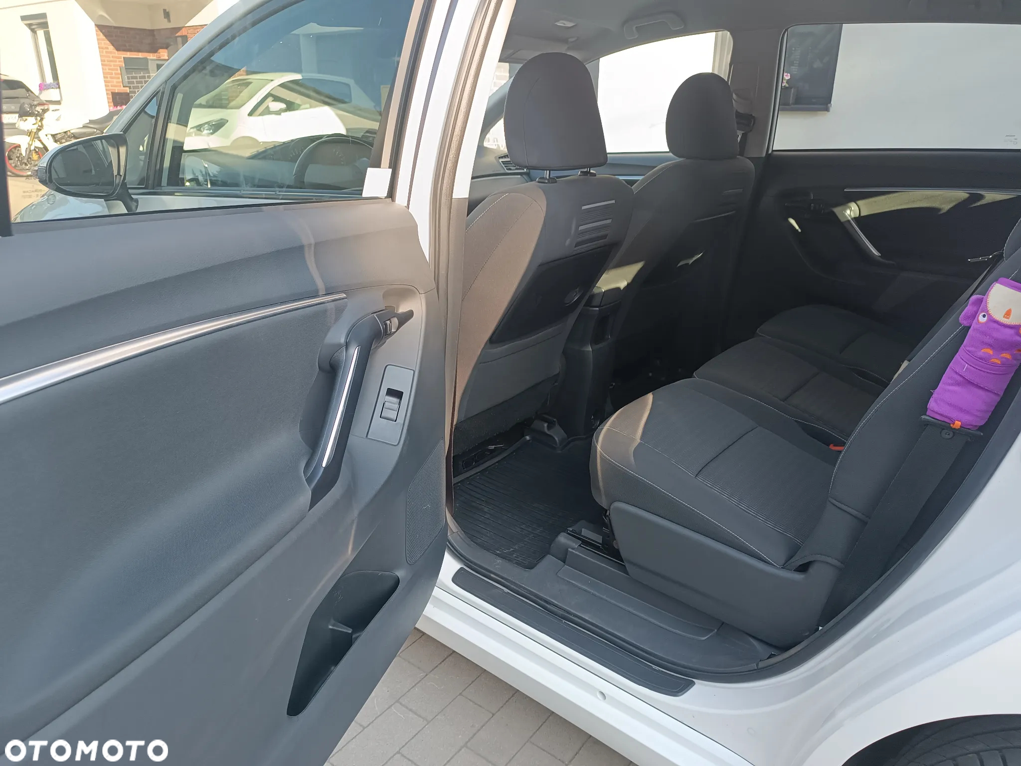 Toyota Verso 1.8 Prestige 7os - 11
