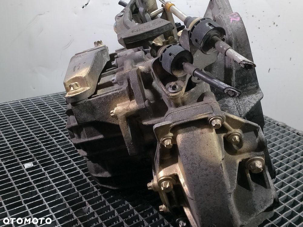 SKRZYNIA BIEGÓW MANUALNA OPEL ASTRA H 55192042     M32 1.9 CDTI - 5