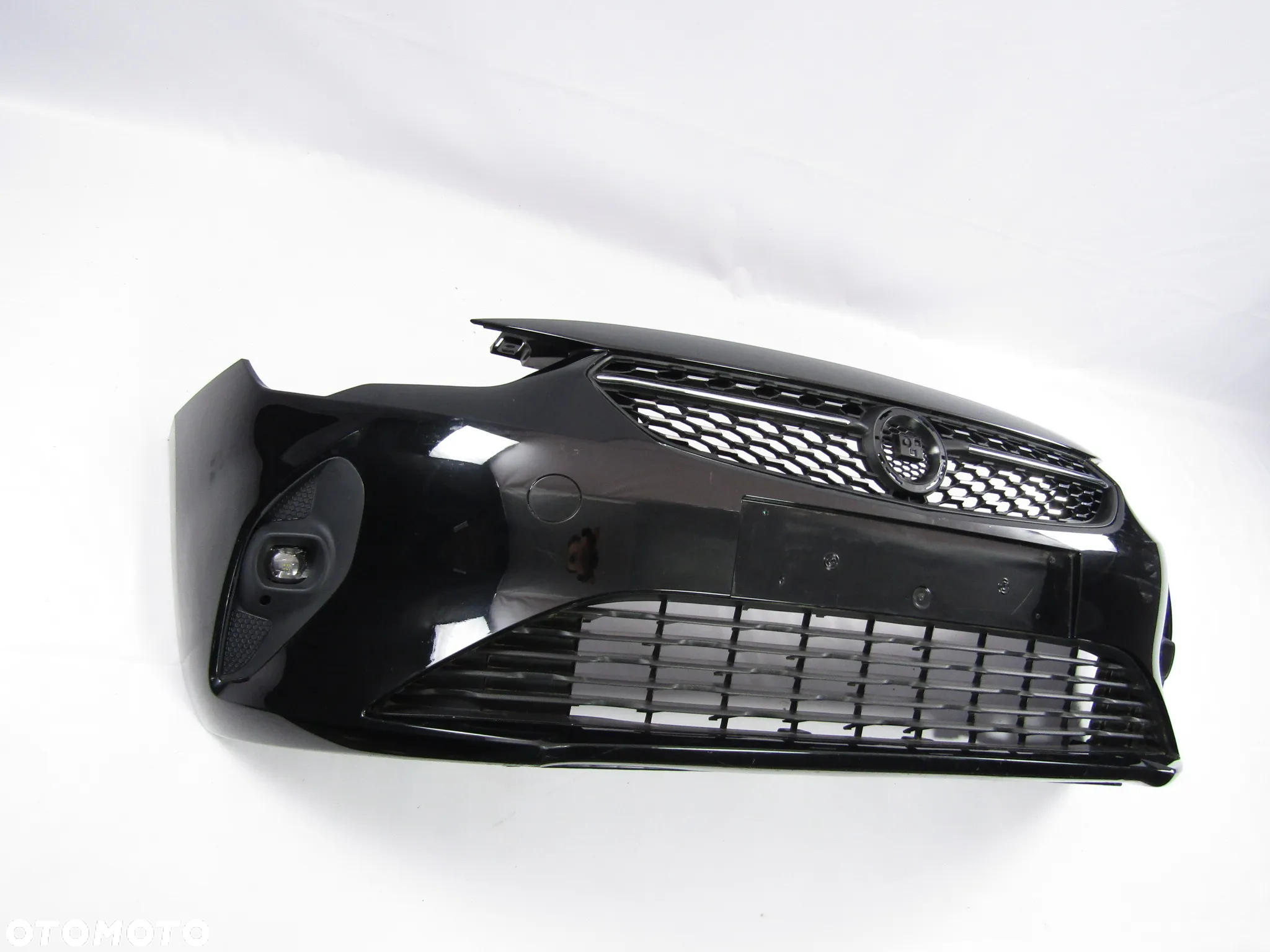 Zderzak przedni Opel Corsa F 19 - 24 Lakier  22C - 15