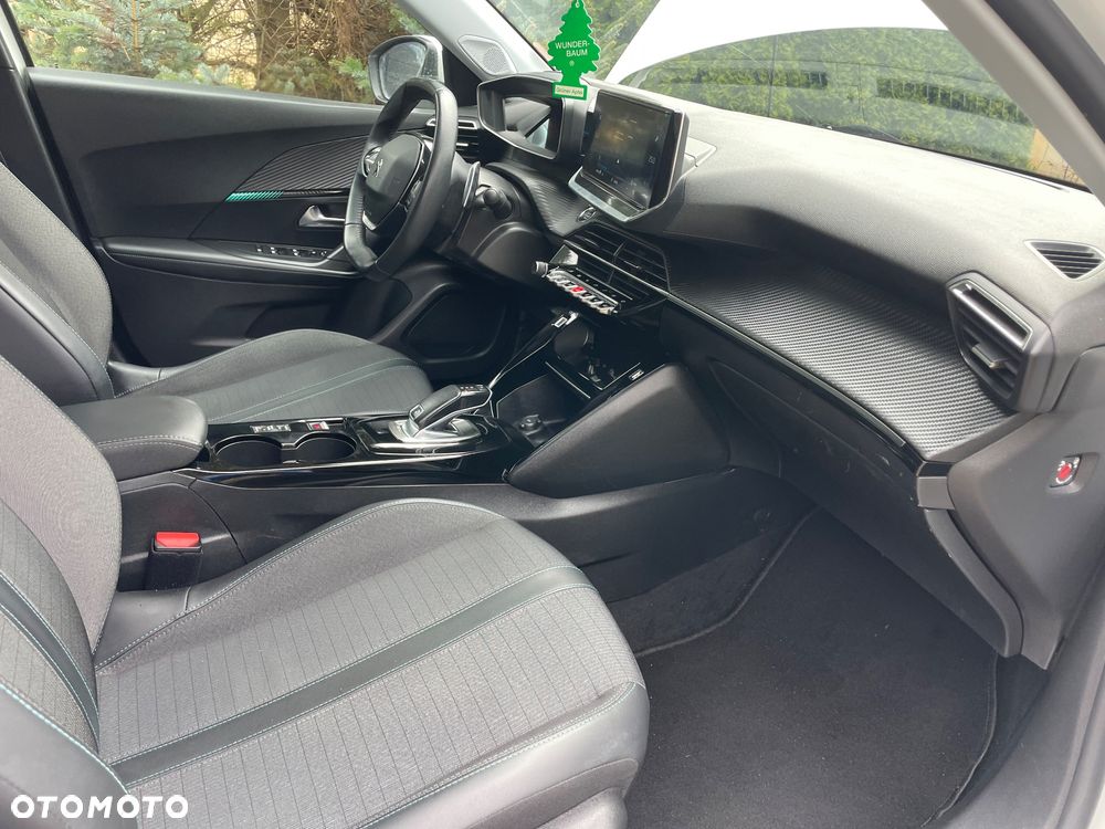 Peugeot 2008 1.5 BlueHDi Allure Pack S&S EAT8 - 6